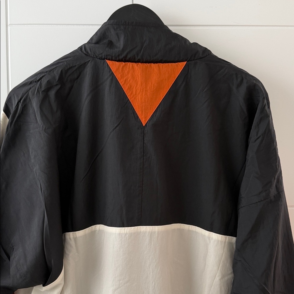 Hugo Boss Light Jacket - Picture 5 of 9